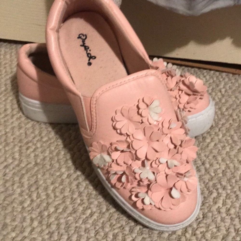 Super Cute boutique shoes